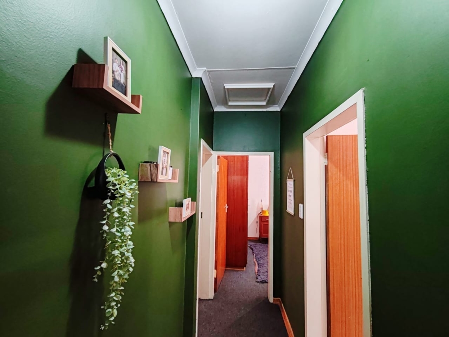 2 Bedroom Property for Sale in Potchefstroom North West